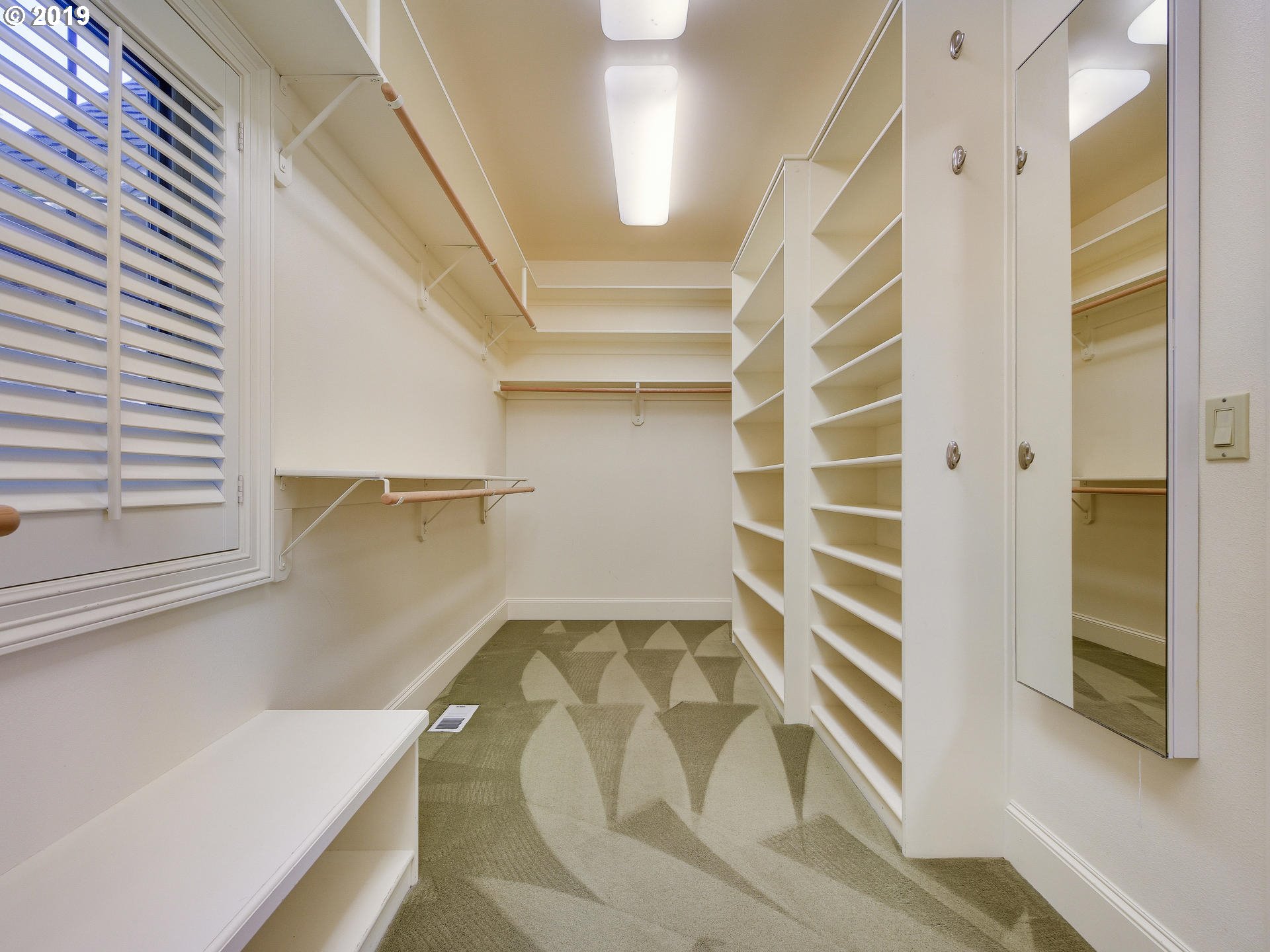 4271 Southeast Augusta Way Gresham, OR 97080 - Photo 14 of 32