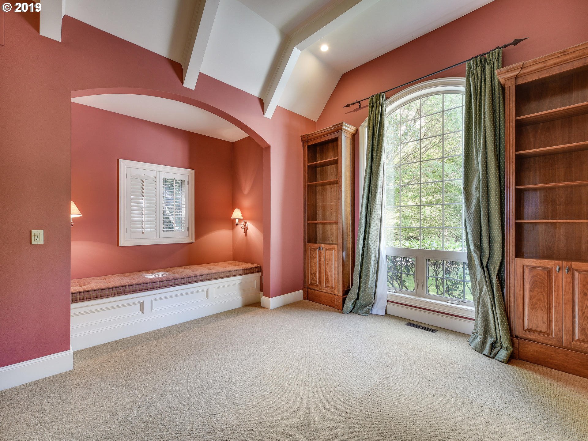 4271 Southeast Augusta Way Gresham, OR 97080 - Photo 15 of 32