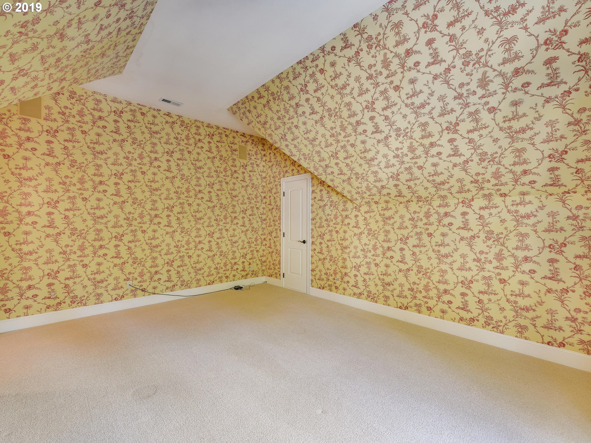 4271 Southeast Augusta Way Gresham, OR 97080 - Photo 19 of 32