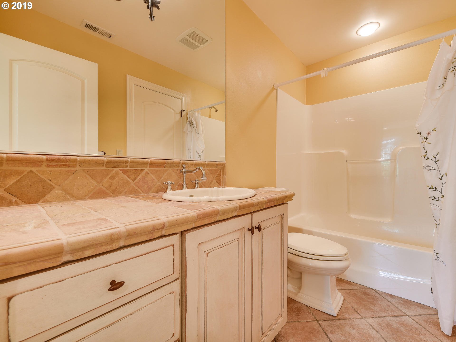 4271 Southeast Augusta Way Gresham, OR 97080 - Photo 20 of 32