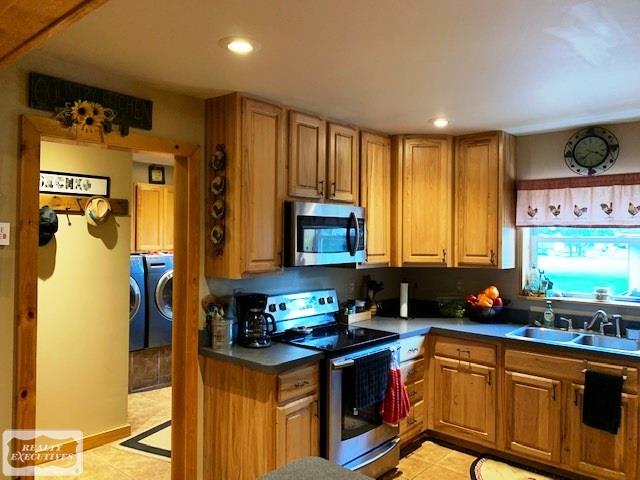 16200 21 Mile Road Macomb, MI 48044 - Photo 2 of 28 Stainless Steel App
