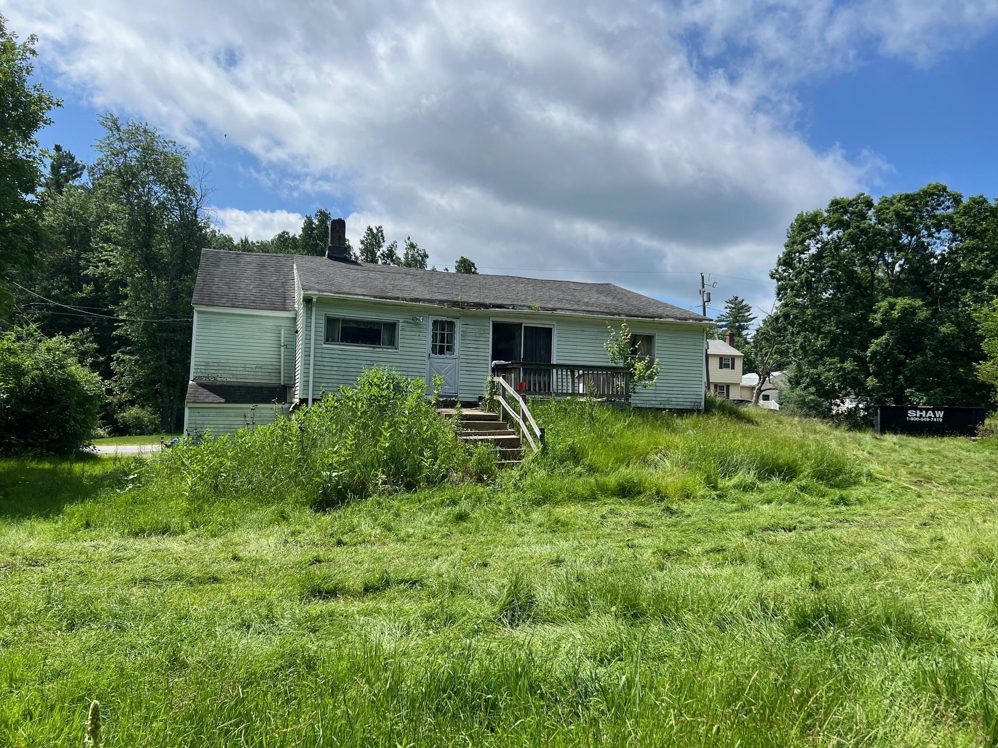 3 Bancroft Road Londonderry, NH 03053 - Photo 2 of 15 Gallery Image 2