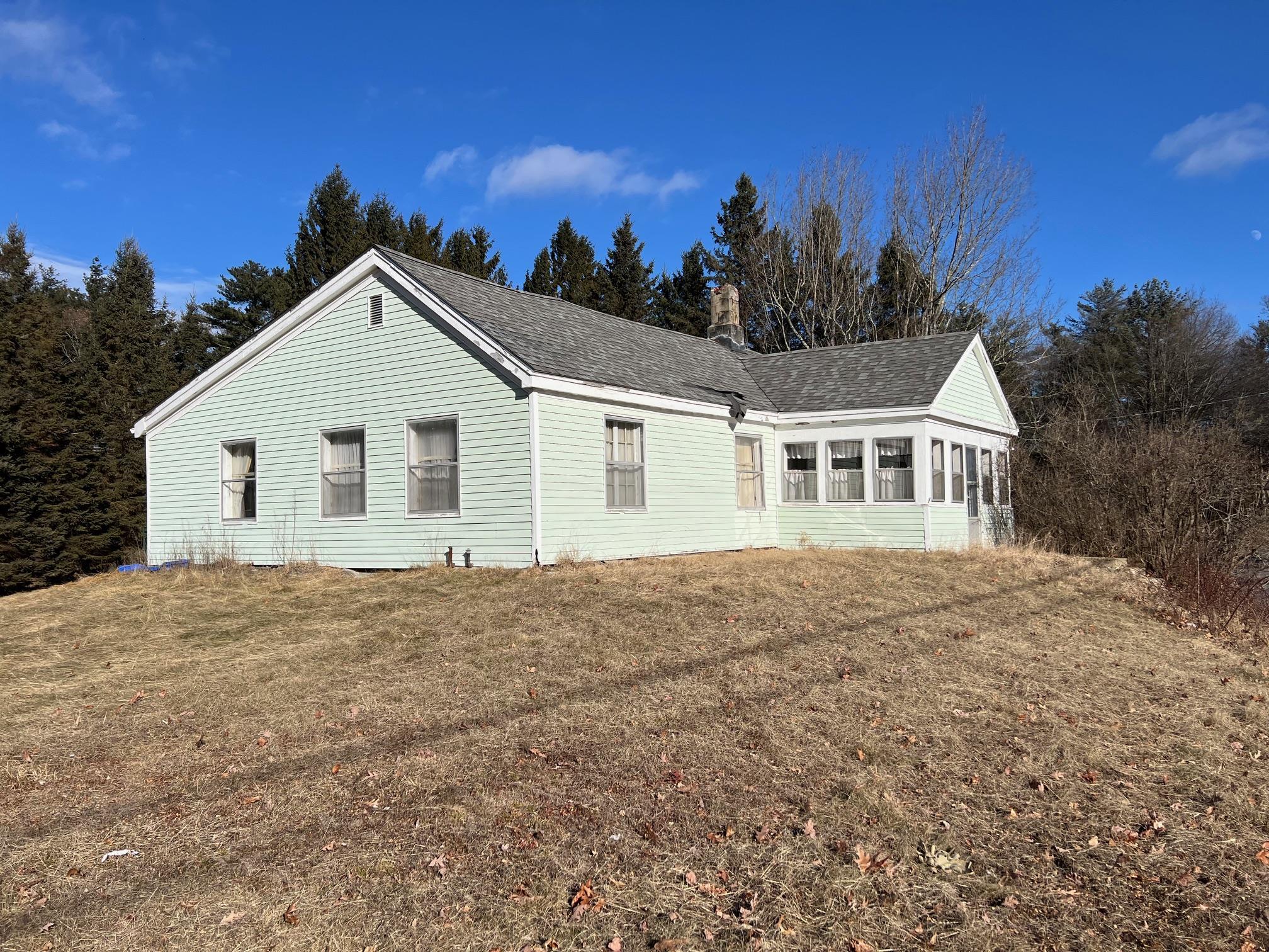 3 Bancroft Road Londonderry, NH 03053 - Photo 8 of 15 Gallery Image 8