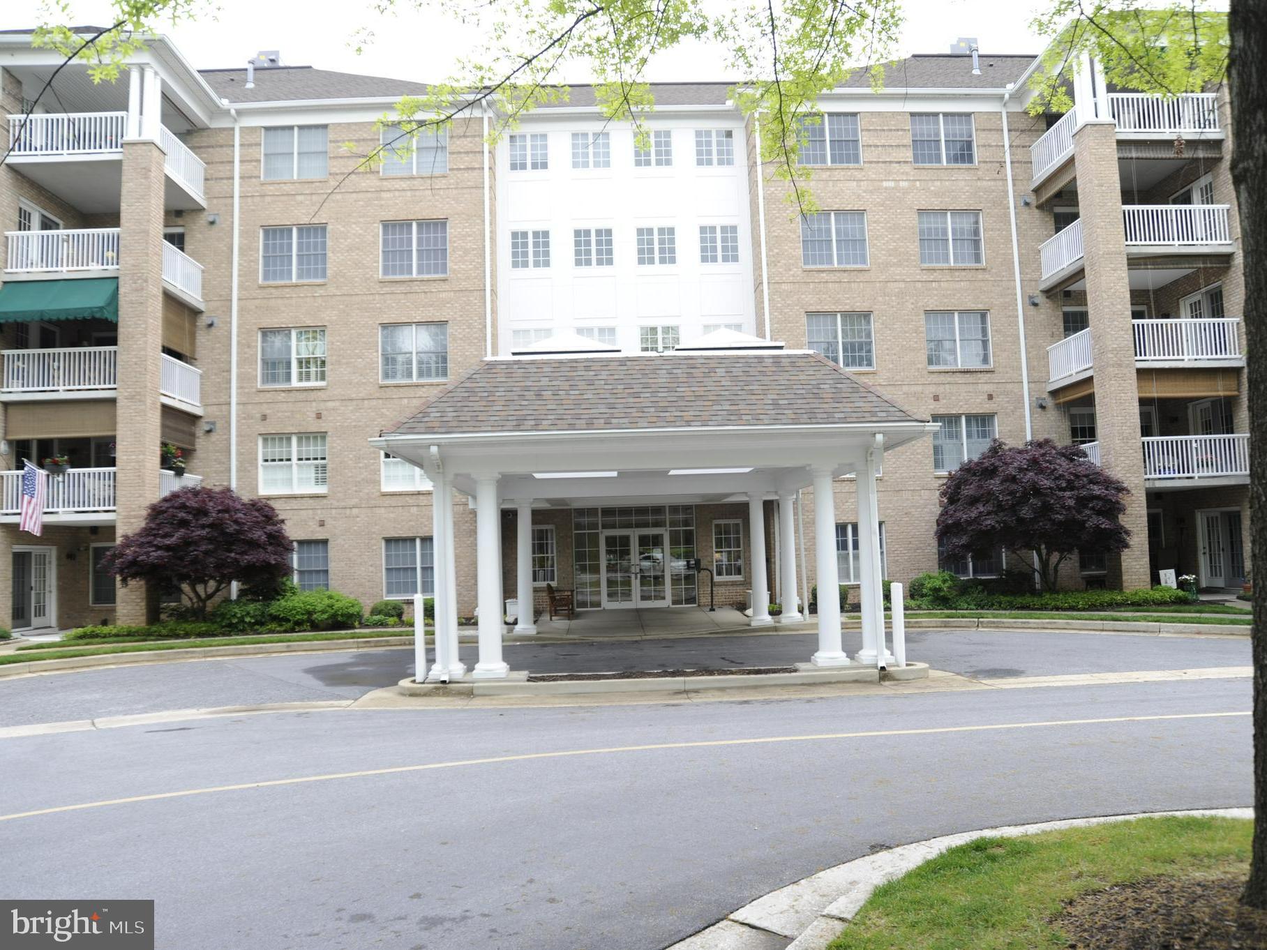 Last  building to be built in Rosslare Ridge!