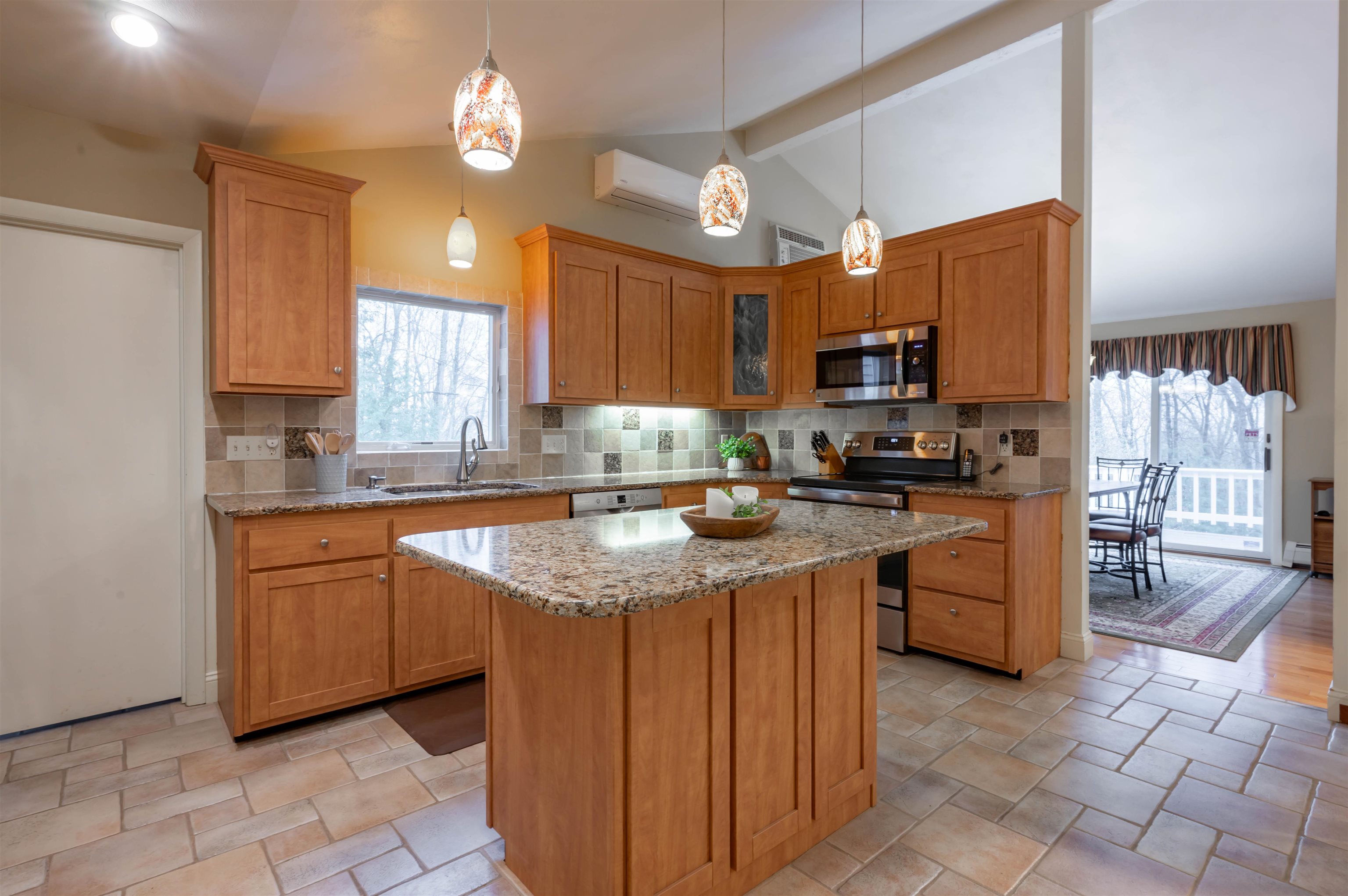 65 Bloody Brook Road Hampstead, NH 03841 - Photo 11 of 53