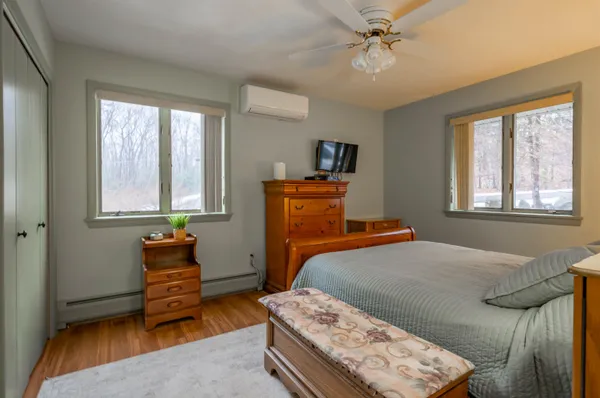 $699,000 | 65 Bloody Brook Road, Hampstead, NH 03841