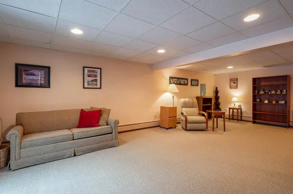 $699,000 | 65 Bloody Brook Road, Hampstead, NH 03841