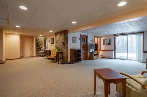 $699,000 | 65 Bloody Brook Road, Hampstead, NH 03841