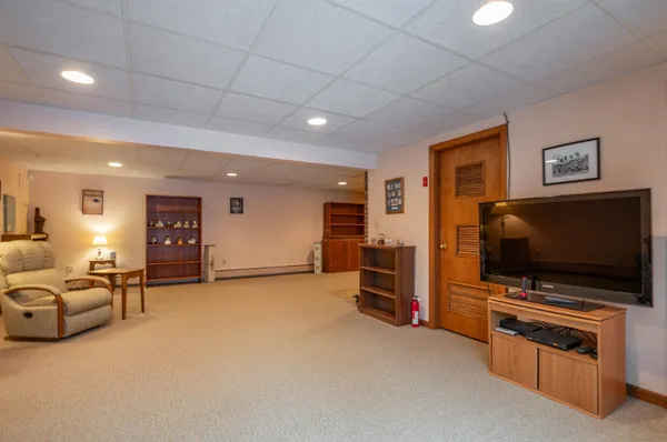 $699,000 | 65 Bloody Brook Road, Hampstead, NH 03841