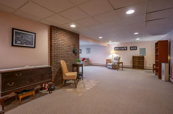 $699,000 | 65 Bloody Brook Road, Hampstead, NH 03841