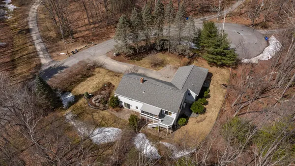$699,000 | 65 Bloody Brook Road, Hampstead, NH 03841