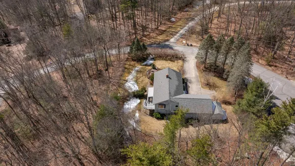$699,000 | 65 Bloody Brook Road, Hampstead, NH 03841