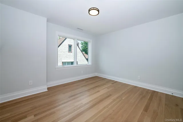 $1,488,000 | 138 Mt Joy Place, New Rochelle, NY 10801