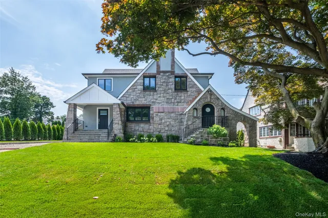 $1,488,000 | 138 Mt Joy Place, New Rochelle, NY 10801