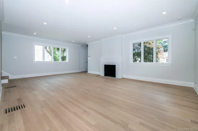 $1,488,000 | 138 Mt Joy Place, New Rochelle, NY 10801