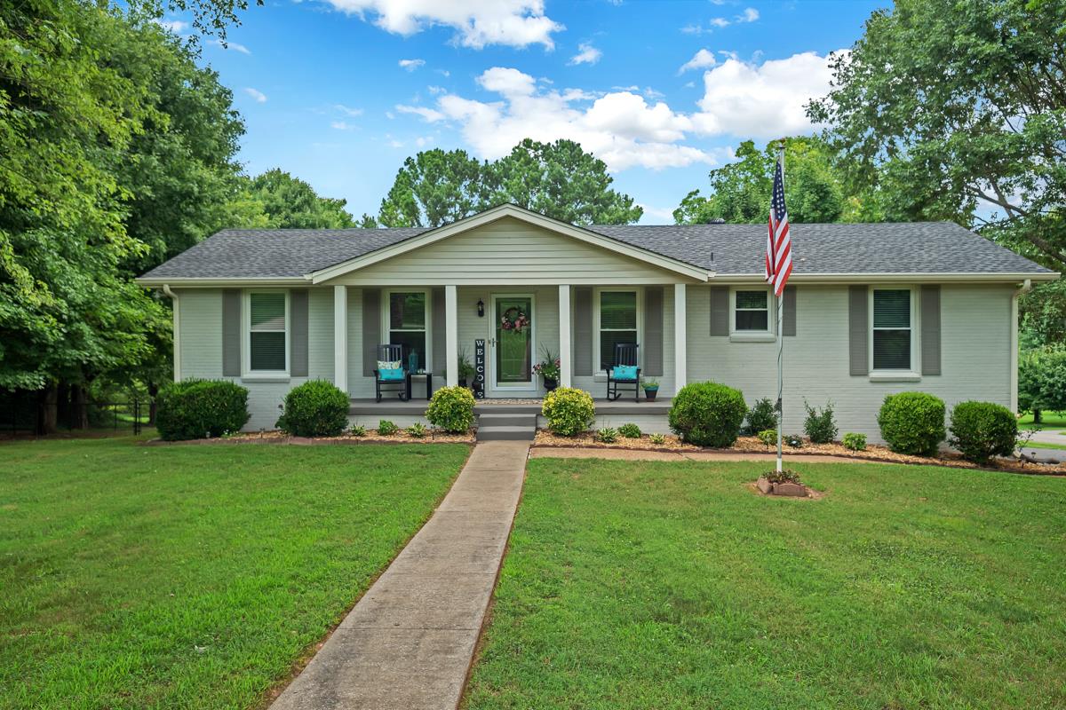 801 Green Valley Road Mount Juliet, TN 37122 - Photo 1 of 28 Gallery Image 1