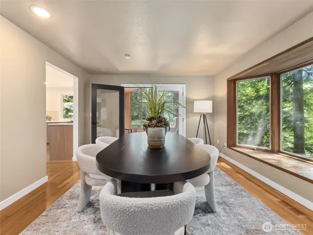 $2,395,000 | 6423 East Mercer Way, Mercer Island, WA 98040