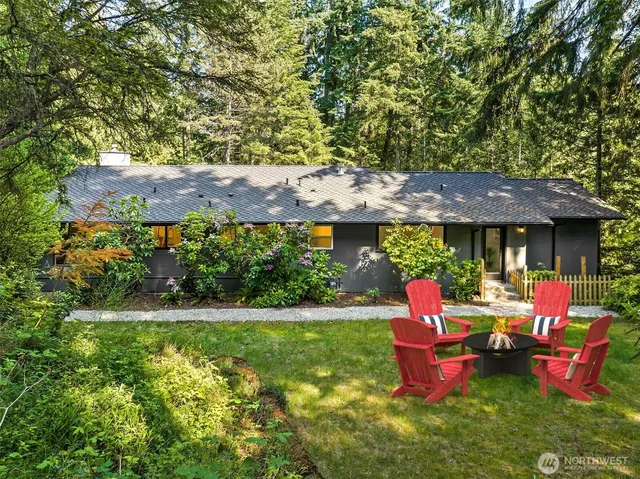 $2,395,000 | 6423 East Mercer Way, Mercer Island, WA 98040