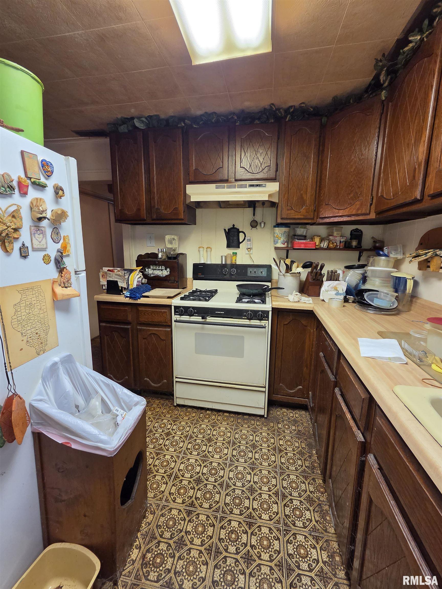 216 Ripper Street South Pekin, IL 61564 - Photo 13 of 24