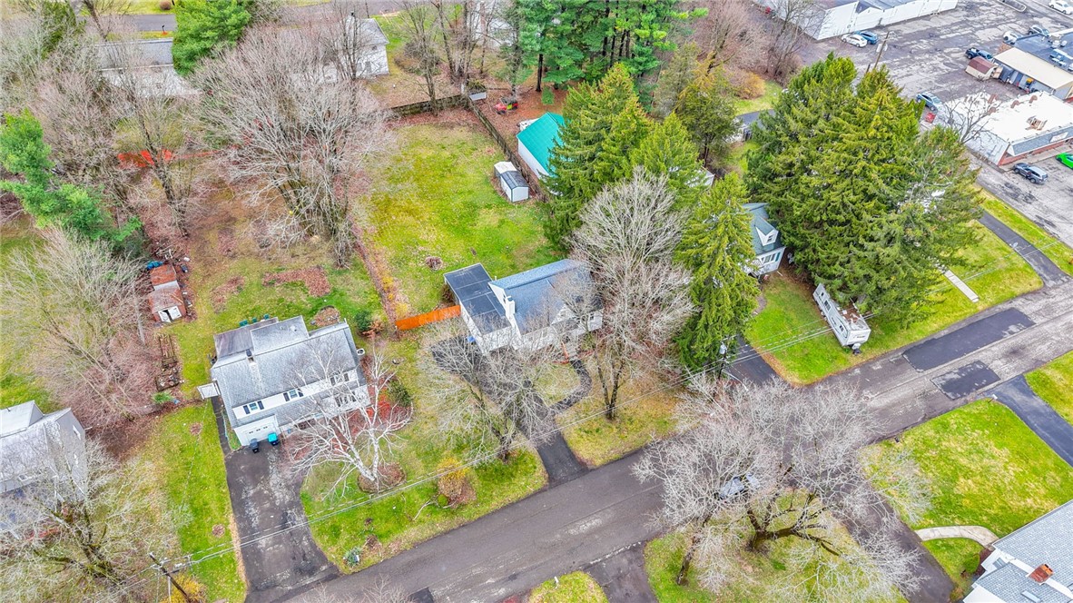 108 Martha Road Vestal, NY 13850 - Photo 8 of 34