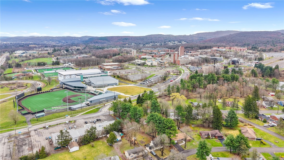 108 Martha Road Vestal, NY 13850 - Photo 9 of 34