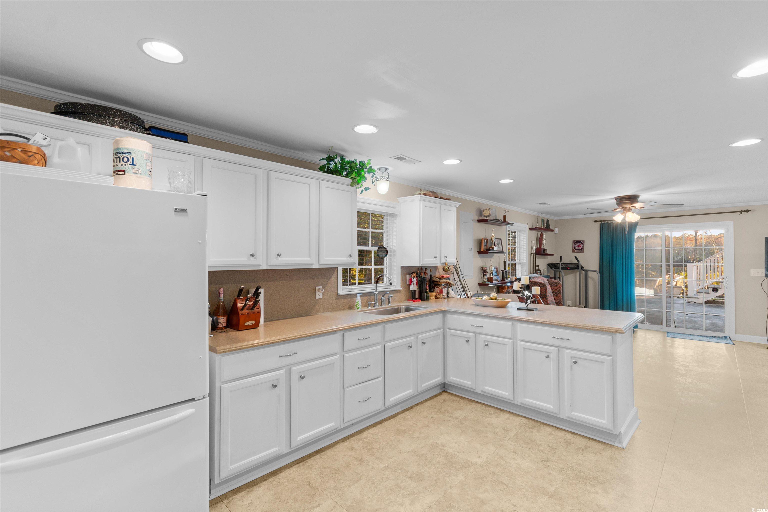 280 Mary George Lane Georgetown, SC 29440 - Photo 12 of 34