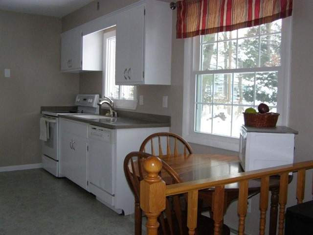 494 Dawson Road Bethlehem, NY 12054 - Photo 6 of 13 Photo 6