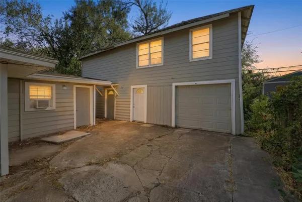 $1,400 | 6526 Linden Street, Houston, TX 77087