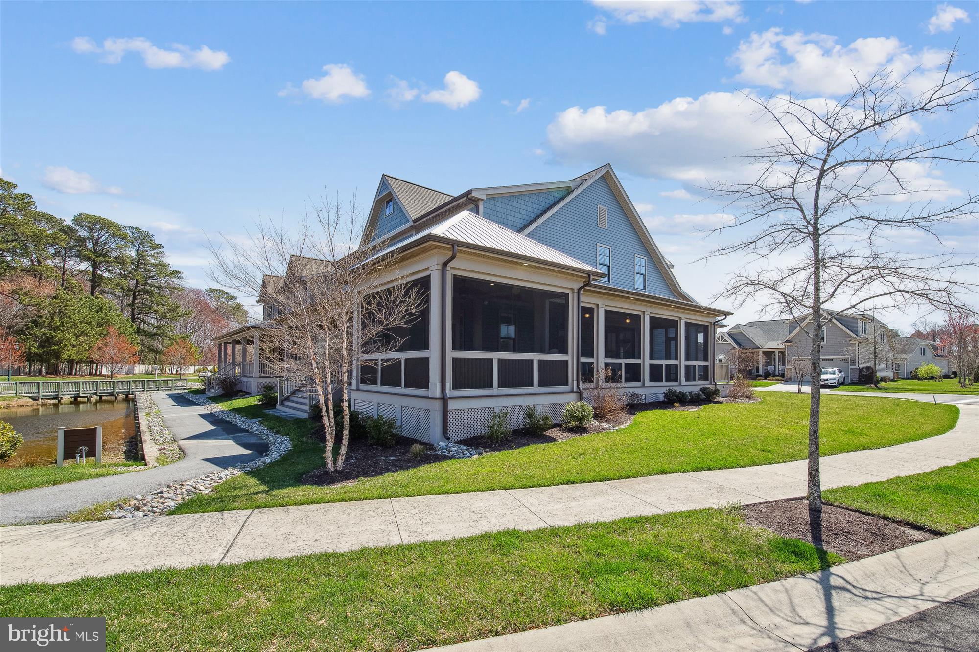 32841 Widgeon Road, Unit 10 Ocean View, DE 19970 - Photo 76 of 99 Dining bumpout on screened porch