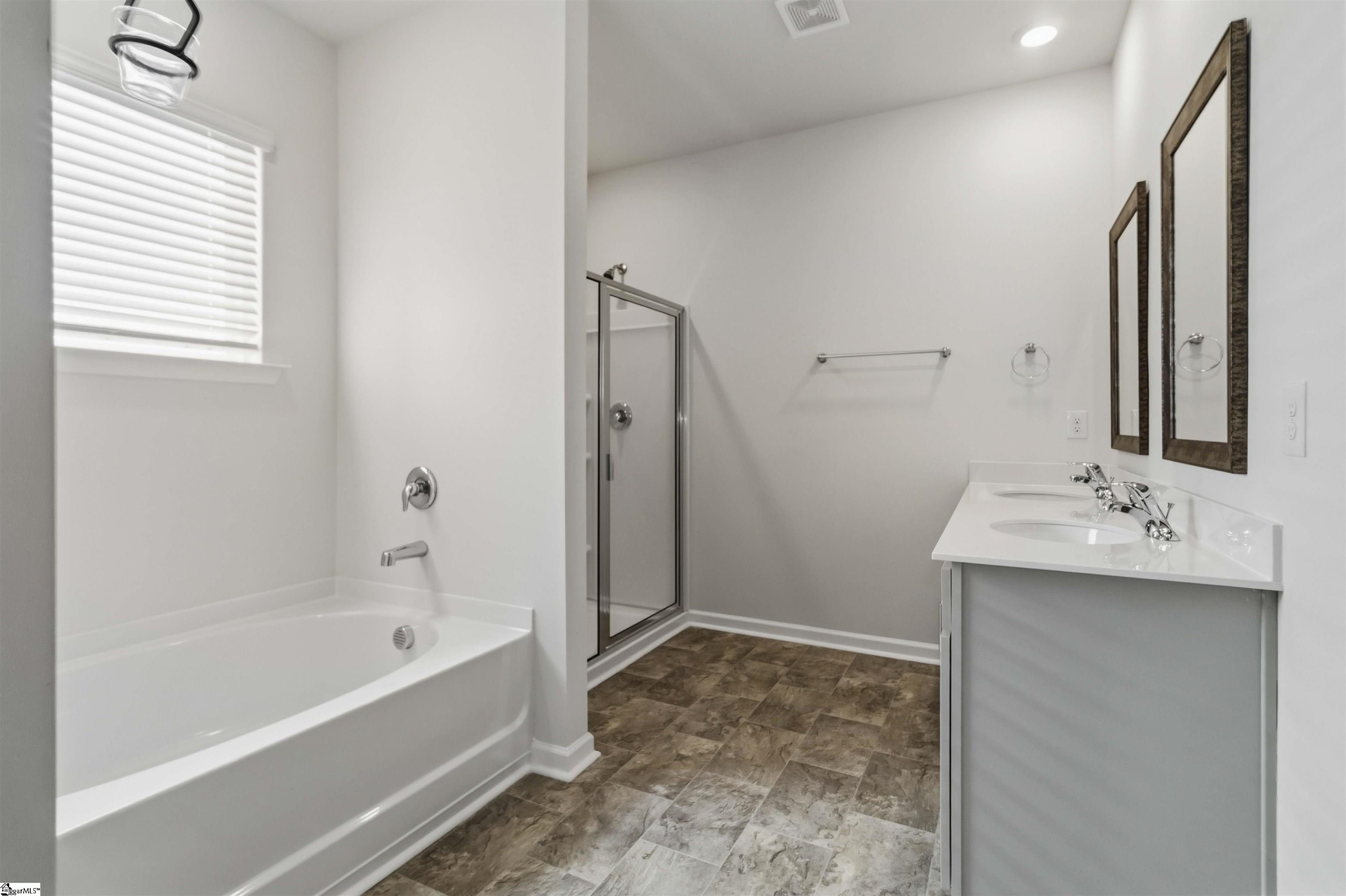 707 Bayridge Road Simpsonville, SC 29680 - Photo 16 of 23