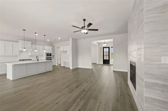 $499,175 | 951 Richard Pittmon Drive, DeSoto, TX 75115