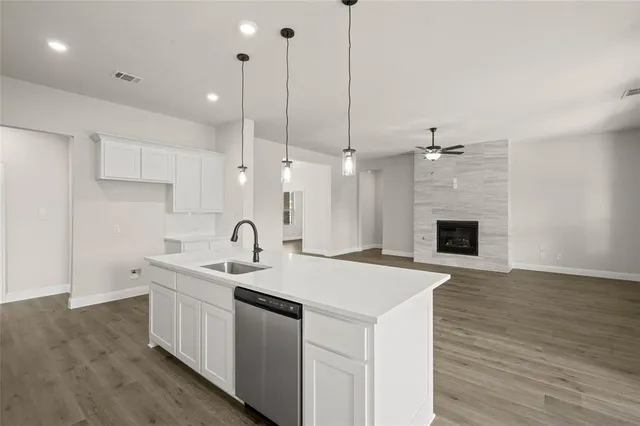 $499,175 | 951 Richard Pittmon Drive, DeSoto, TX 75115