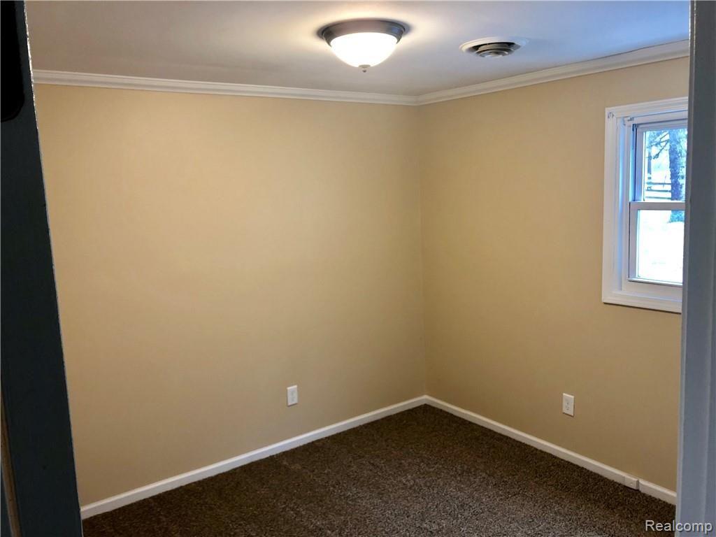 7443 Davison Road Davison, MI 48423 - Photo 24 of 25 Gallery Image 24