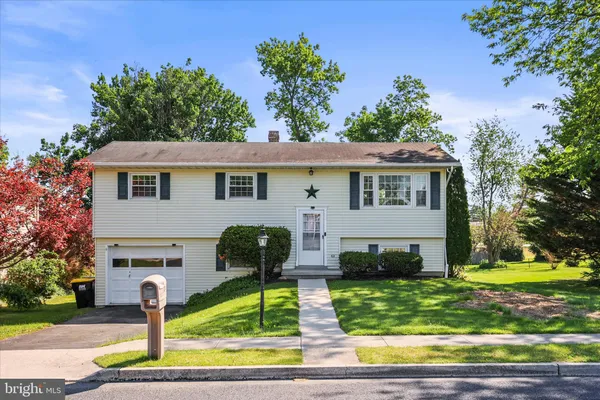 $324,900 | 124 Park Heights Boulevard, Hanover, PA 17331