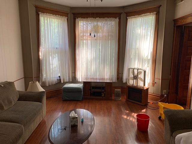 $285,000 | 1646 North Harding Avenue, Chicago, IL 60647