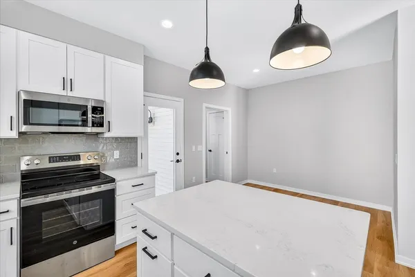 $499,900 | 2807 Crinkle Root Drive, Fitchburg, WI 53711