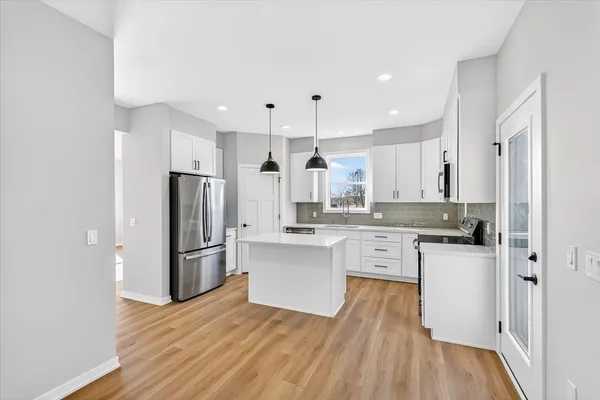 $499,900 | 2807 Crinkle Root Drive, Fitchburg, WI 53711