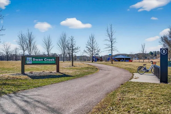 $499,900 | 2807 Crinkle Root Drive, Fitchburg, WI 53711