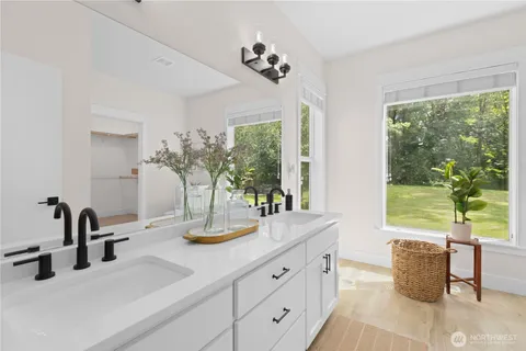 $1,150,000 | 28109 121st Avenue East, Graham, WA 98338