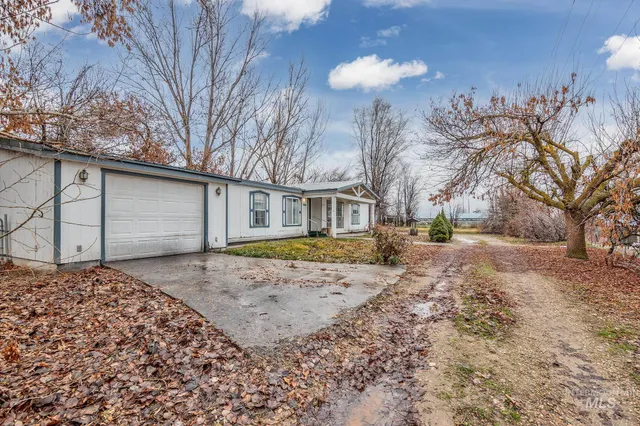 $298,000 | 502 East Idaho Street, Unit C, New Plymouth, ID 83655