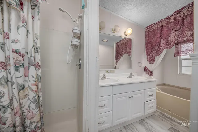 $298,000 | 502 East Idaho Street, Unit C, New Plymouth, ID 83655