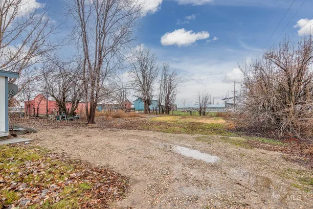 $298,000 | 502 East Idaho Street, Unit C, New Plymouth, ID 83655