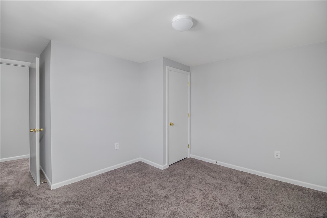 781 Grove Street Woonsocket, RI 02895 - Photo 28 of 46