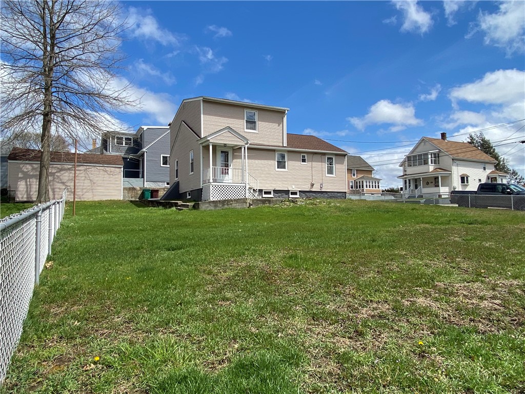 781 Grove Street Woonsocket, RI 02895 - Photo 3 of 46