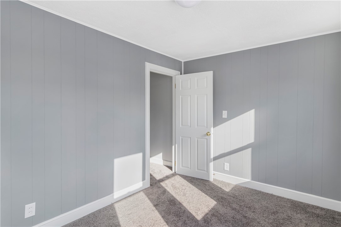 781 Grove Street Woonsocket, RI 02895 - Photo 10 of 46