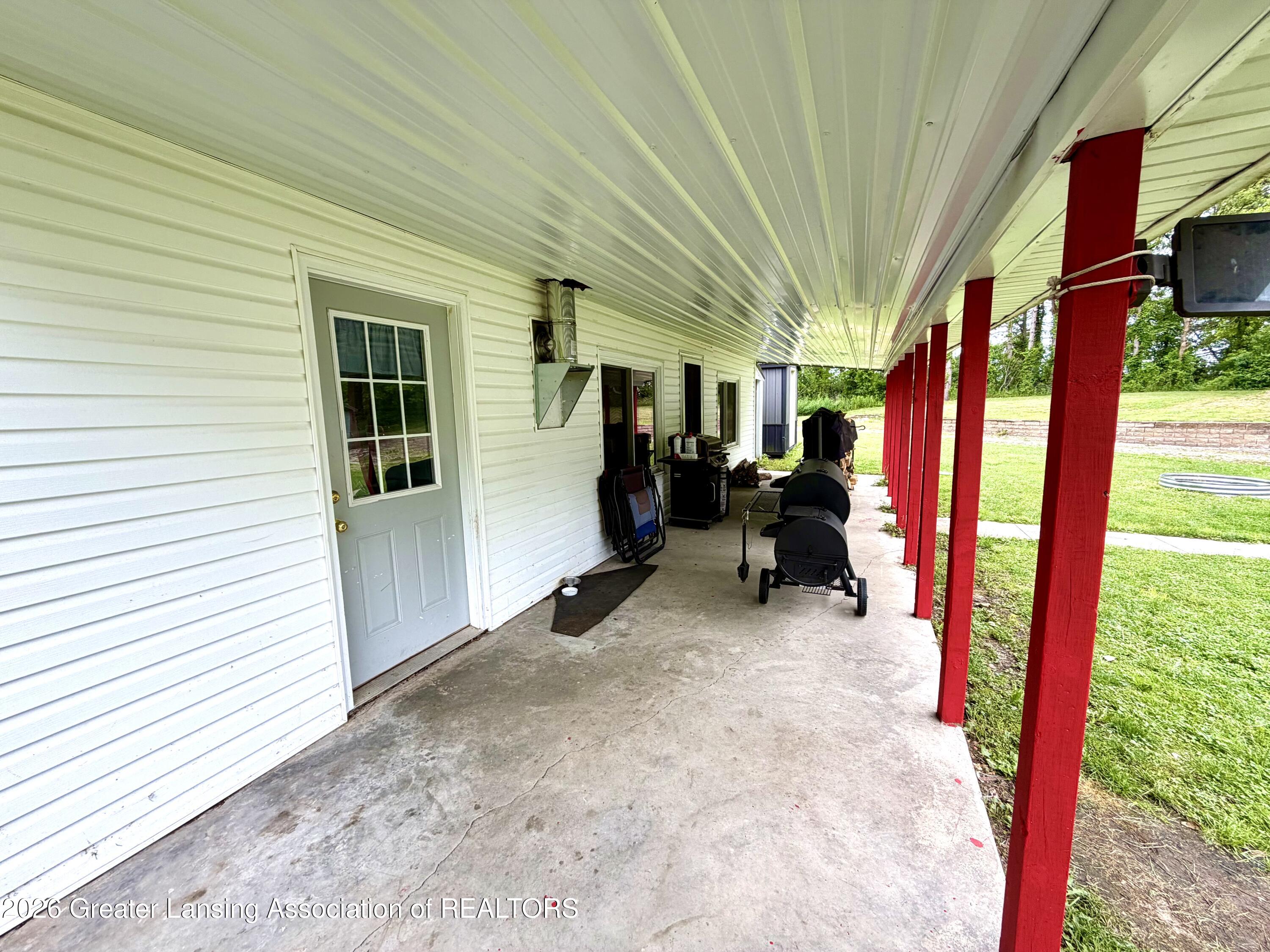 5447 Woods Road Bellevue, MI 49021 - Photo 5 of 62