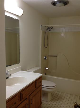 901 Ridgefield Circle, Unit B Clinton, MA 01510 - Photo 11 of 20 Gallery Image 11