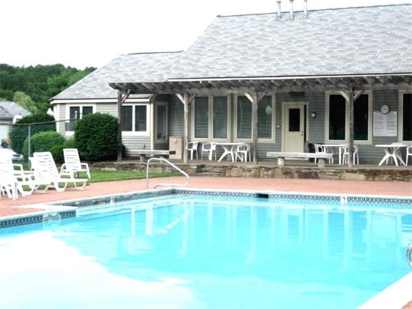 901 Ridgefield Circle, Unit B Clinton, MA 01510 - Photo 17 of 20 Gallery Image 17
