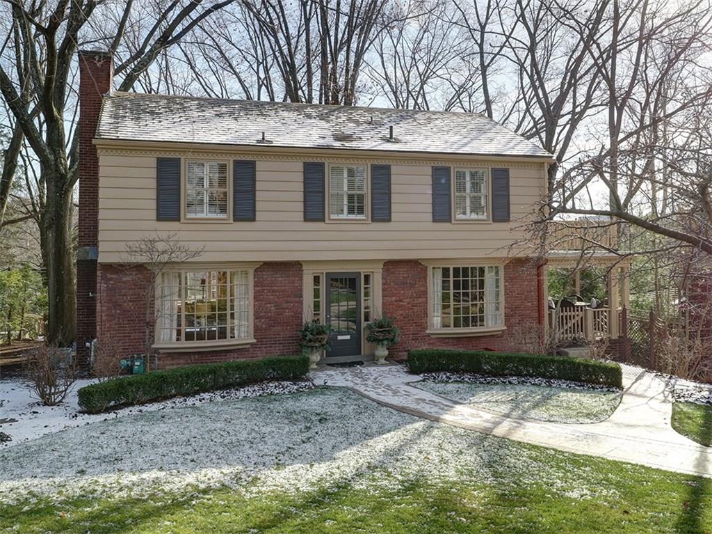 895 Valleyview Road Mt. Lebanon, PA 15243 - Photo 1 of 25 Gallery Image 1