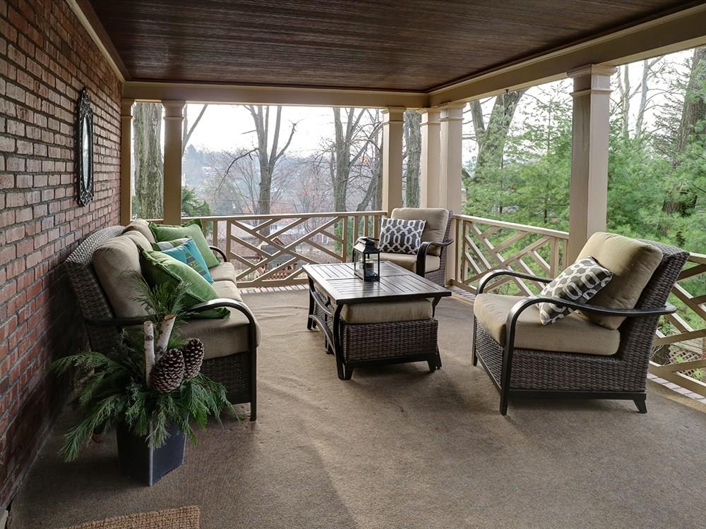 895 Valleyview Road Mt. Lebanon, PA 15243 - Photo 21 of 25 Gallery Image 21